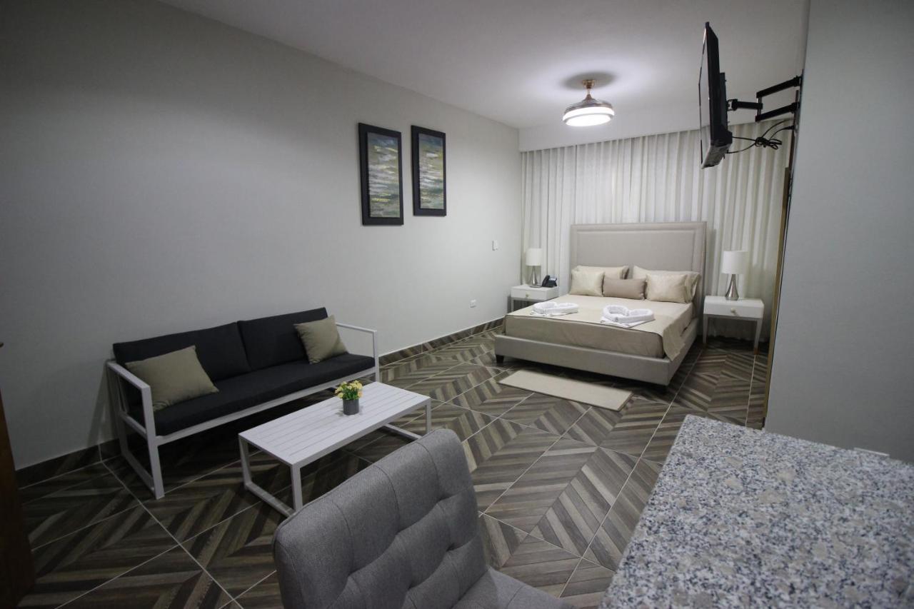 Hotel Monarca Higuey Eksteriør bilde