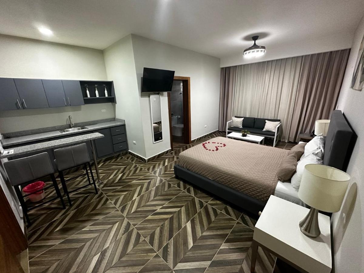 Hotel Monarca Higuey Eksteriør bilde